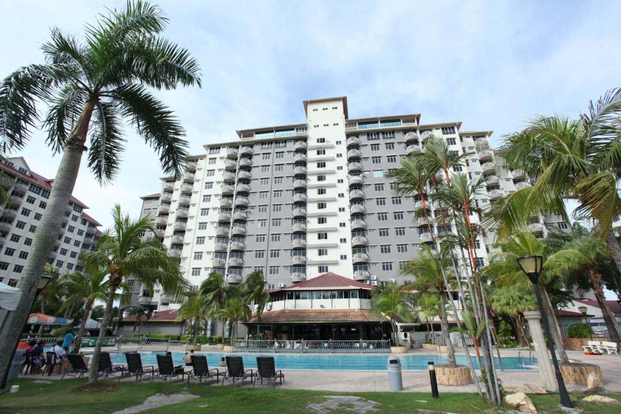 Glory Beach Resort Private 2 Bedroom Apartment Port Dickson Extérieur photo
